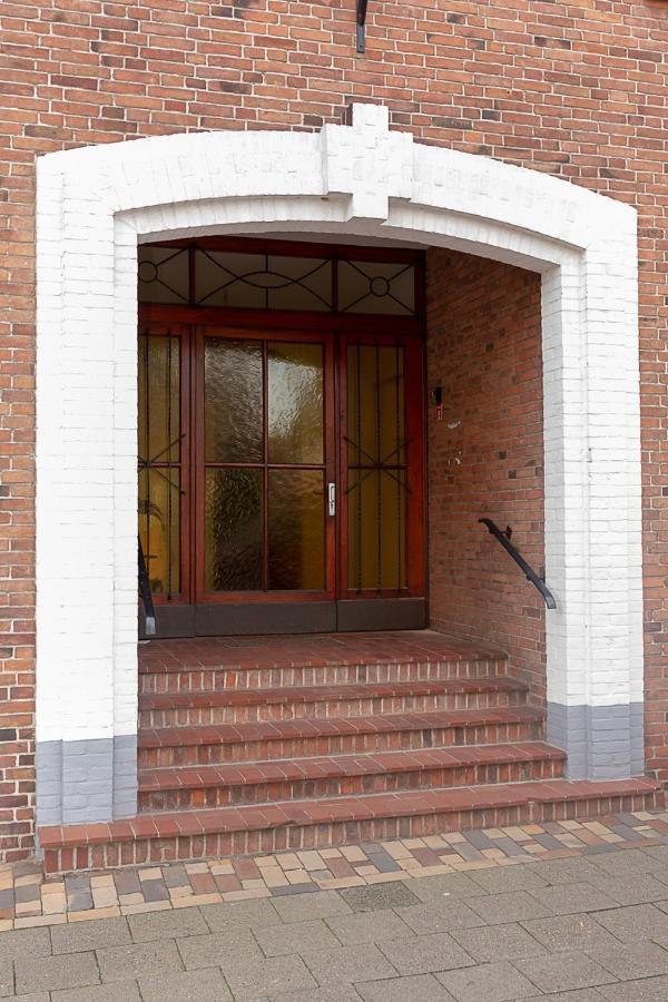 Altes Pastorat Am Husumer Hafen Apartment Husum  Luaran gambar